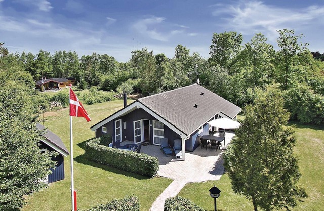Stunning home in Oksbøl with sauna