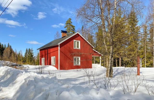 Stunning home in Sysslebäck with WiFi