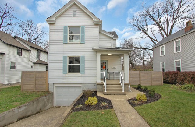 Stunning home in vibrant Oakley