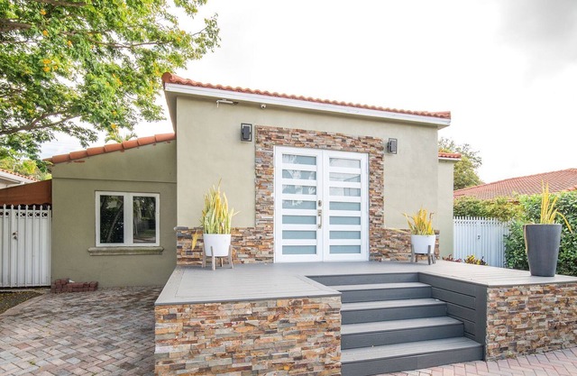 Stunning house 10 minutes from the key biscayne