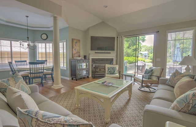 Stunning Lagoon View Rental Home in Sea Pines, HHI