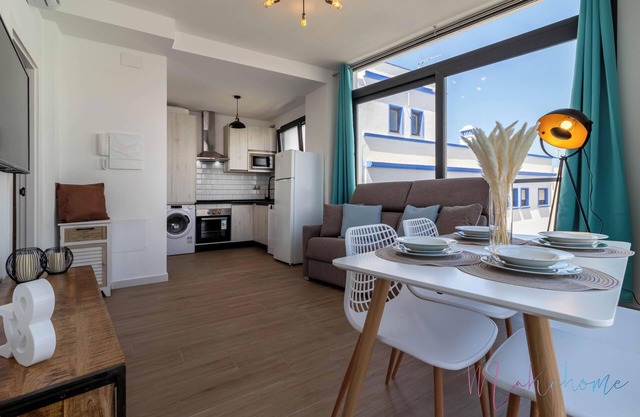 Stunning "Luxury Doña Bella 2B" with Shared Pool, A/C and WiFi