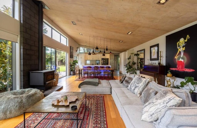 Stunning Mount Iron views in a private and secluded area