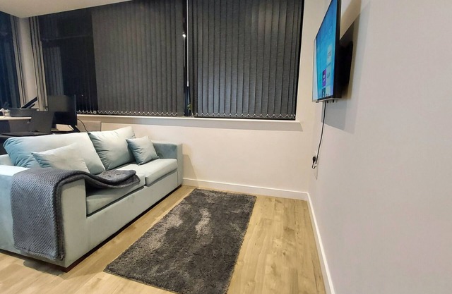 Stunning one bedroom near Old Trafford Stadium