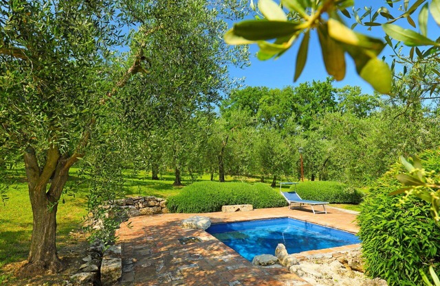Stunning private villa with private pool, A/C, WIFI, TV, patio, pets allowed and panoramic view
