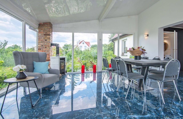Stunning private villa for 10 people with WIFI, private pool, TV, terrace and pets allowed