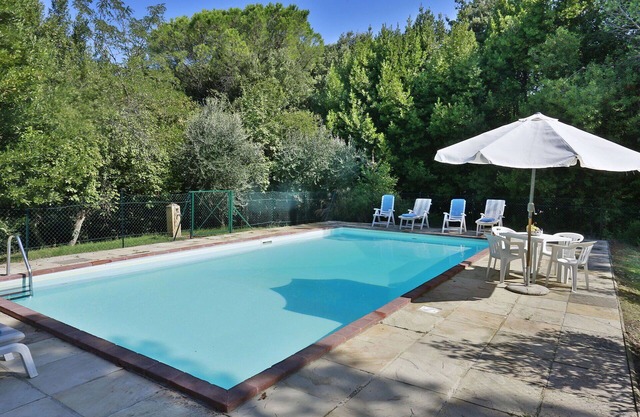 Stunning private villa for 12 people with private pool, WIFI, TV, terrace and panoramic view