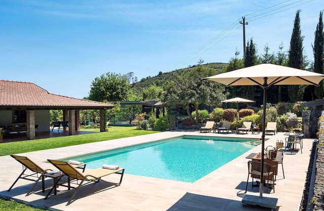 Stunning private villa for 7 people with private pool, WIFI, A/C, TV, terrace and panoramic view