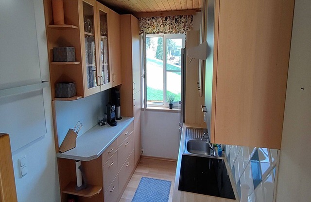 Stunning private villa with WIFI, hot tub, TV, terrace, pets allowed, panoramic view and parking