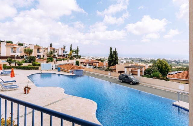 Stunning Sea & Sky View- 3BR, Pool ,Amazing Balcony