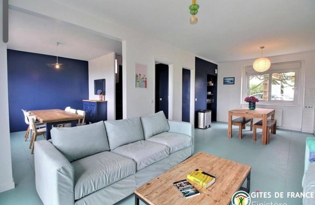 Stunning Sea View Home Just 5 Minutes from the Beach