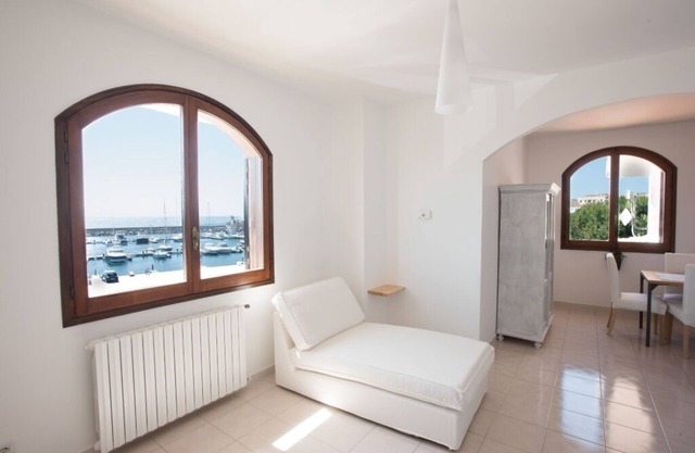 Stunning sea view attic