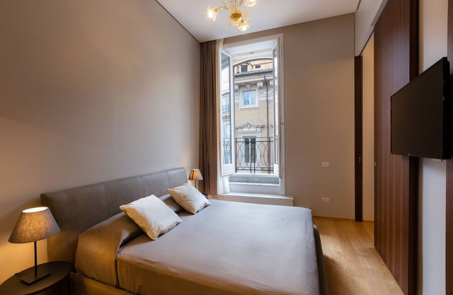 Stunning Suite Piazza Venezia Int 20