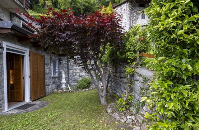 Stunning villa for 6 guests with WIFI, TV, patio and pets allowed