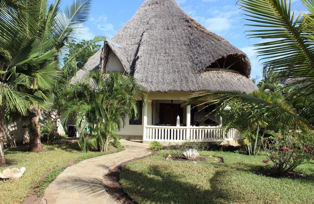 Stunning villa Twiga in African style with Wi-Fi