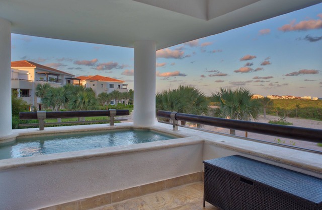 Stupendous 2-Bedroom Condo with Balcony, Golf View & Wi-Fi - 15 min from PUJ