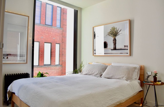 Stylish 1BD in the Heart of Collingwood