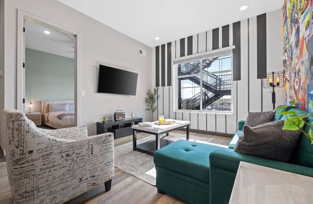 Stylish 1BR Apt - 8min to Downtown Nashville!