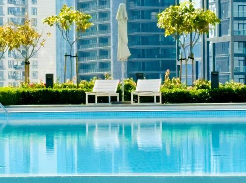 Stylish 1BR near Burj Khalifa, Dubai Mall and Fountains