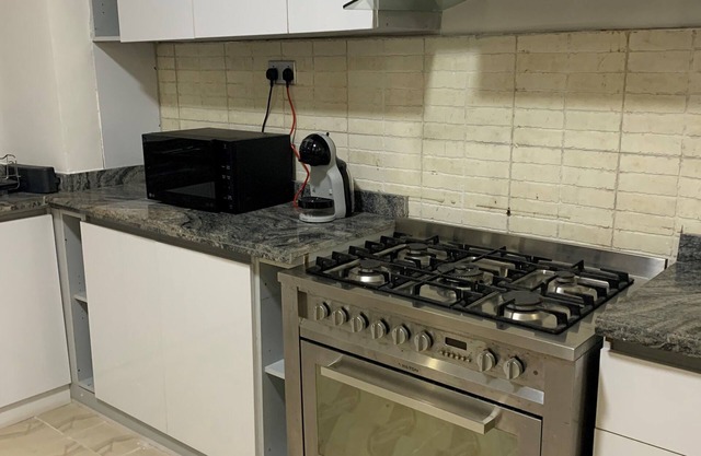 Stylish 3 Bedroom Apartment next door to Wheatbaker Hotel in Old Ikoyi, Lagos