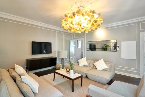 Stylish 4 Bedroom Apartment in CPH City