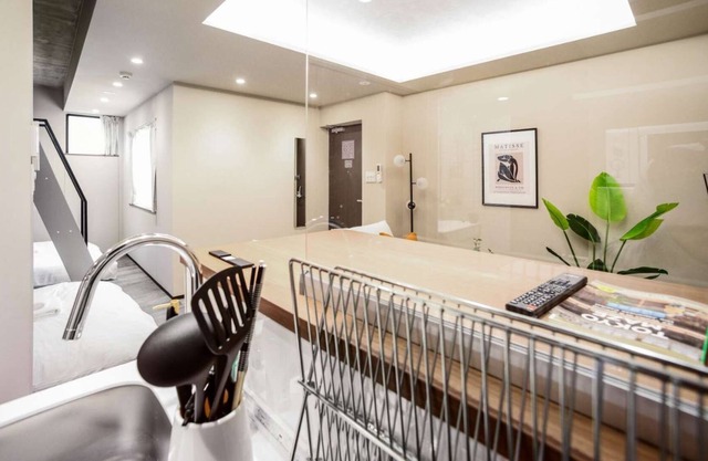 Stylish and homey space! // Alt Stay Azabudai 303