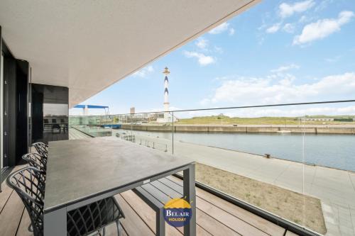 Stylish and luxurious 3-bedroom apartment with a large sunny terrace T19