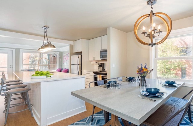 Stylish Convenience! Short Walk to Lifts, Gondola, Main St. @ Fall Line 210