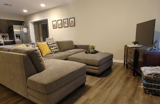Stylish Desert Oasis in Tempe