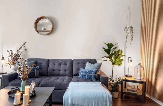 Stylish Modern-Farmhouse Boutique Condo - 2BD 2BA