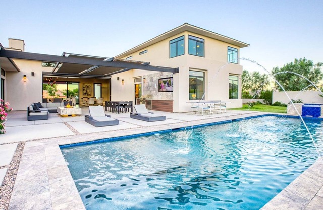 Paradise Valley 