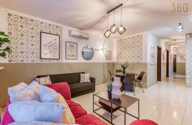Stylish Sliema 2BR Stay near Seafront & St'Julians