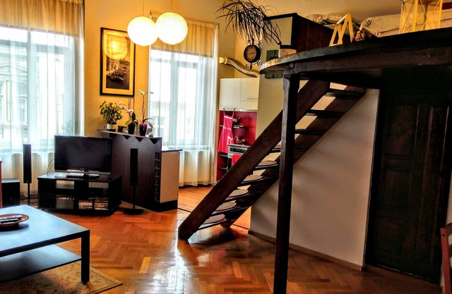 Stylish Studio Kronstadt