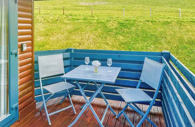 Stylish two bedroom lodge, perfect for couples or families.