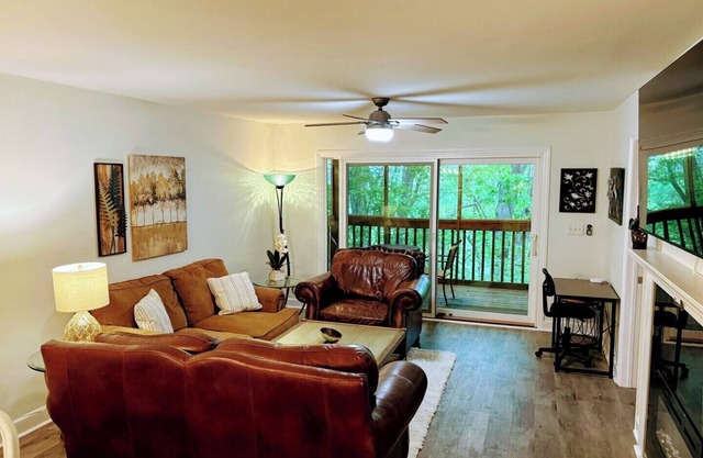 Stylish Updated Retreat Overlooking the Saluda River