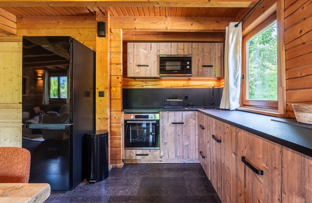 Sublime, fully-equipped chalet for 8