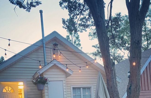 Sugar Pine Hollow🌲TinyHome Cabin🌲Hot Tub🌲National Forest🌲