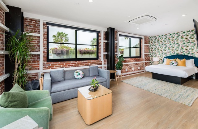 Suite 201 | The Brick Boutique Hotel