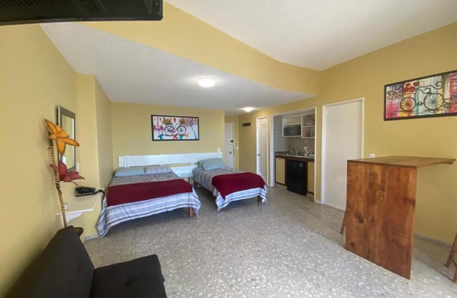 SUITE INCREIBLE CON PLAYA SANITIZEd