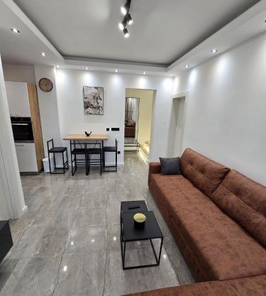 Suite M