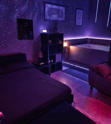 SUITE PRIVATE SPA TownHouse Piraino