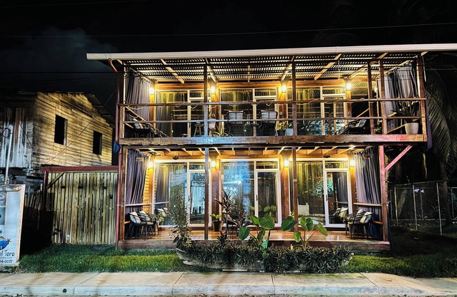 Suites Bocas del Toro 2A