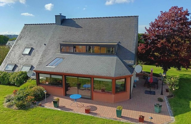 Summer season, near Perros Guirec and pink granite coast, house 6 people
