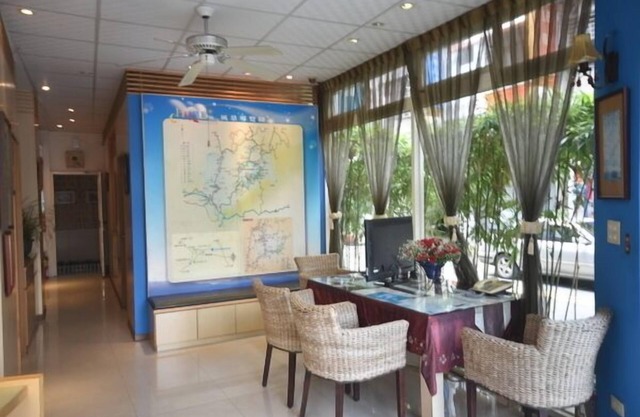 Sun Moon Love Hotel