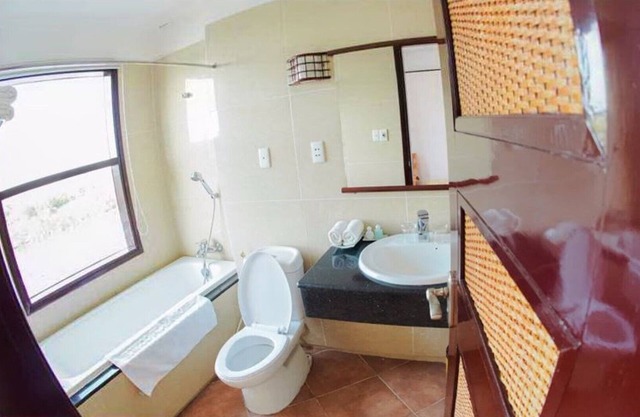Sun & Sea Resort- Standard Unit 8