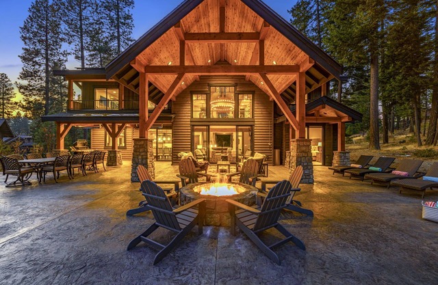 Suncadia #1 Premier Golfside Retreat - Stay Longer, Unlock Surprises. + EV.