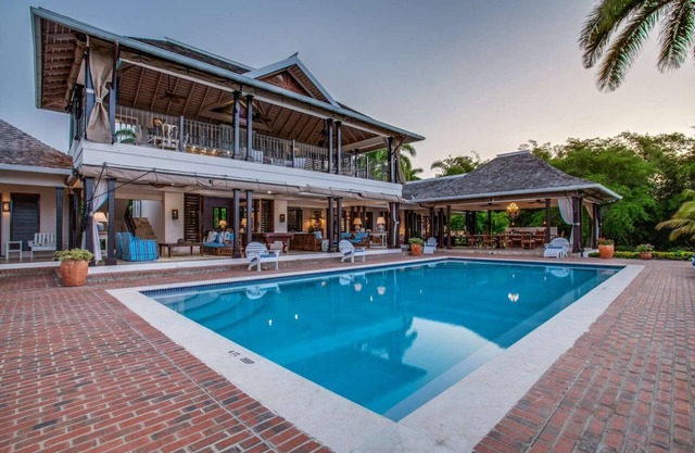 Sundance (6/7 Rooms) Luxury villa