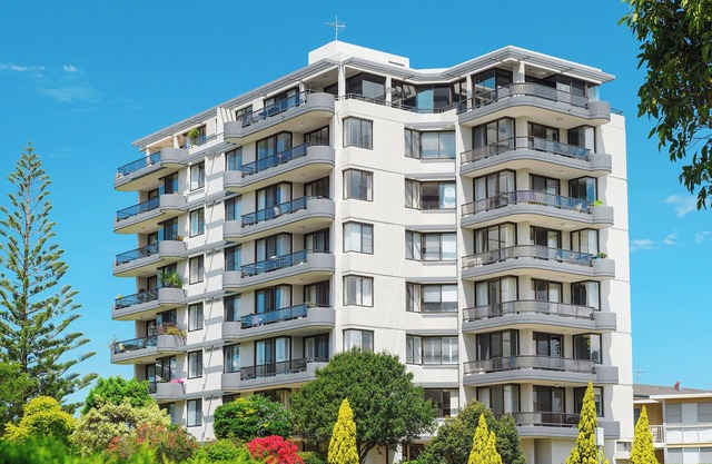 Sundial 202 - Two bedroom unit close to town with air-conditioner