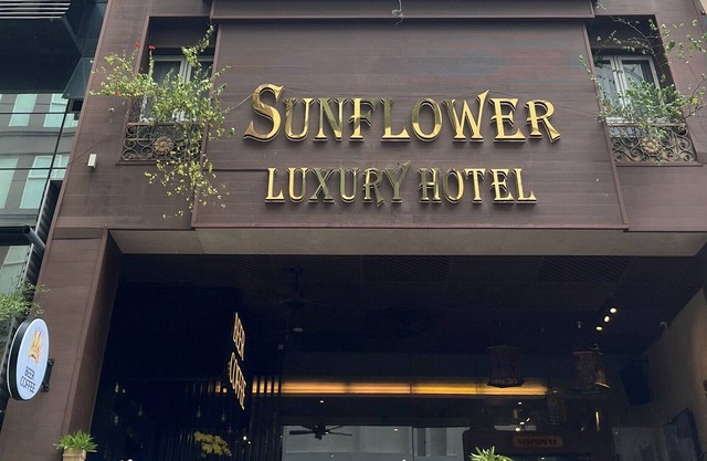 Sunflower Hotel - City Center Comfort, Affordable Luxury