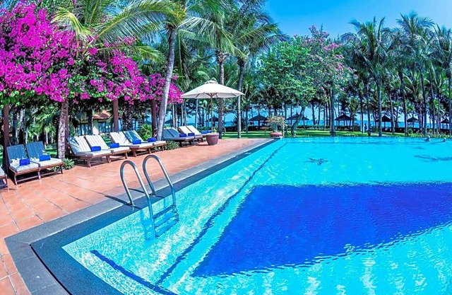 Sunny Beach Resort and Spa